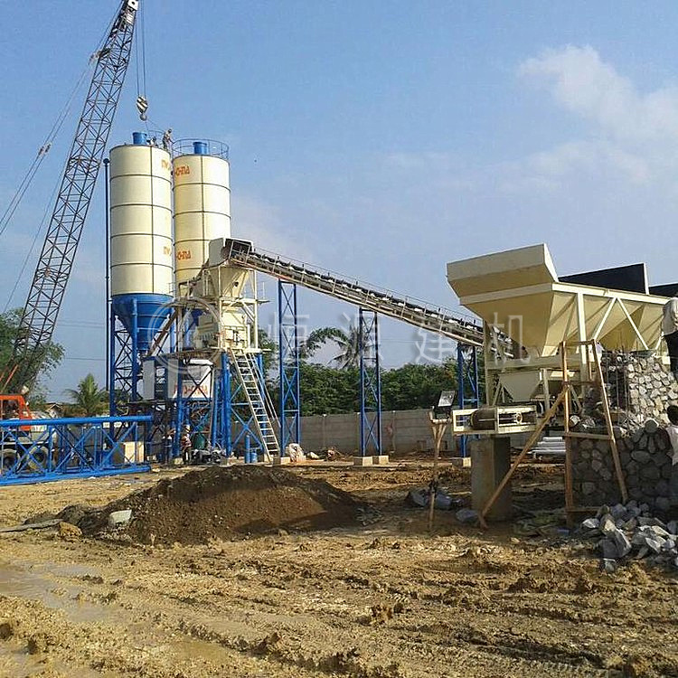 HZS90混凝土攪拌站產(chǎn)量如何？功率大嗎？