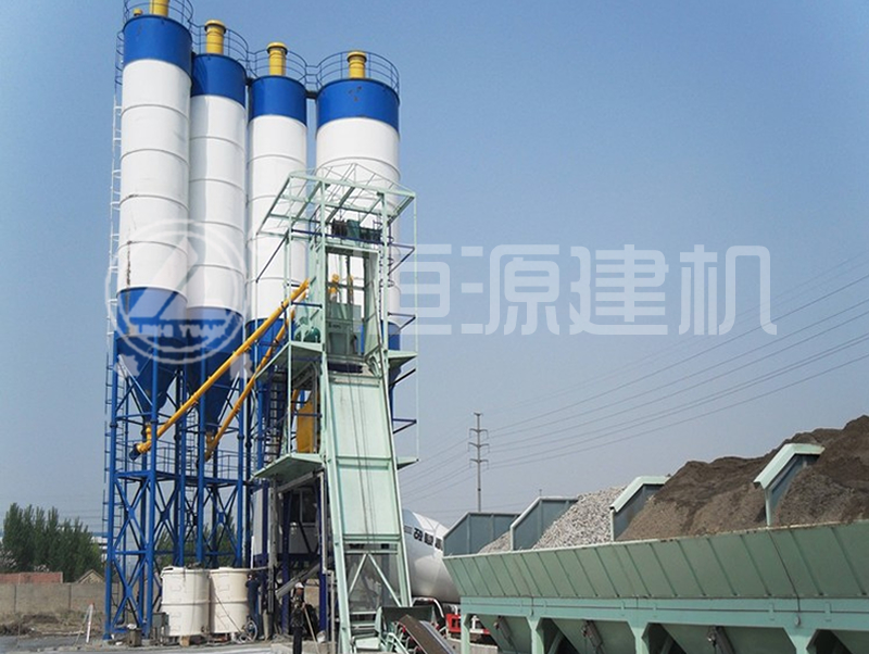 建一個(gè)混凝土攪拌站要投資多少錢？同型號(hào)攪拌站報(bào)價(jià)為何不同？