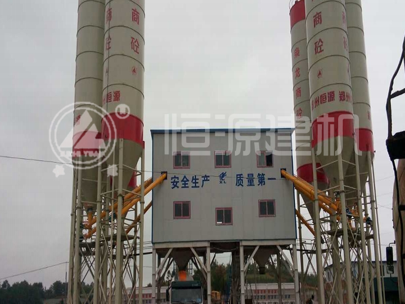 投資一套雙機(jī)120混凝土攪拌站多少錢(qián)？120雙線攪拌站價(jià)格是多少？