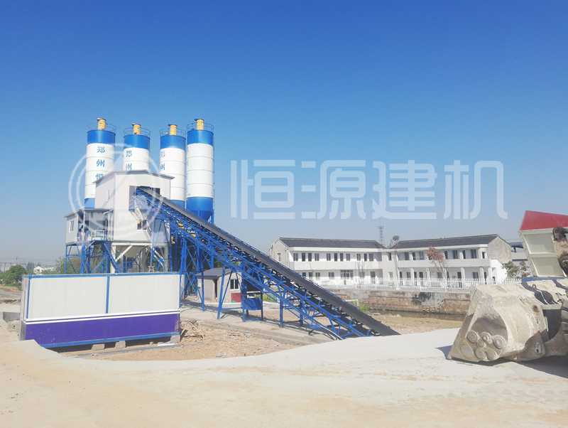 js1500攪拌站多少錢(qián)？1500型混泥土攪拌機(jī)也叫90商混站