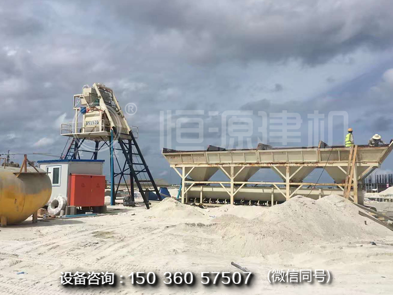 恒源建機(jī)混凝土攪拌站憑借其過(guò)硬質(zhì)量、完善服務(wù)獲得海外用戶認(rèn)可與點(diǎn)贊