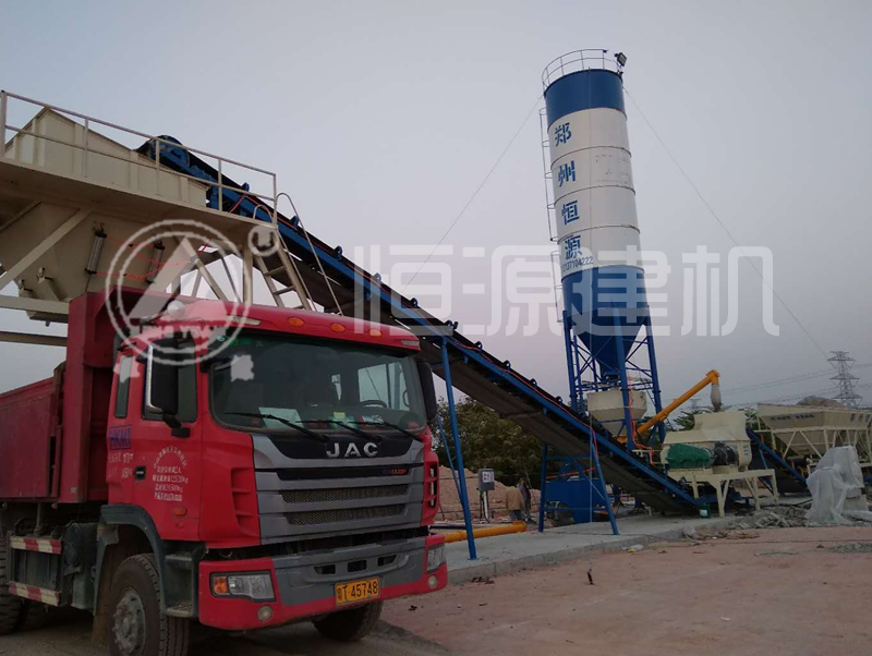 100t/h的穩(wěn)定土廠拌設(shè)備多少錢？300噸-800噸/時(shí)水泥穩(wěn)定土廠拌設(shè)備價(jià)格