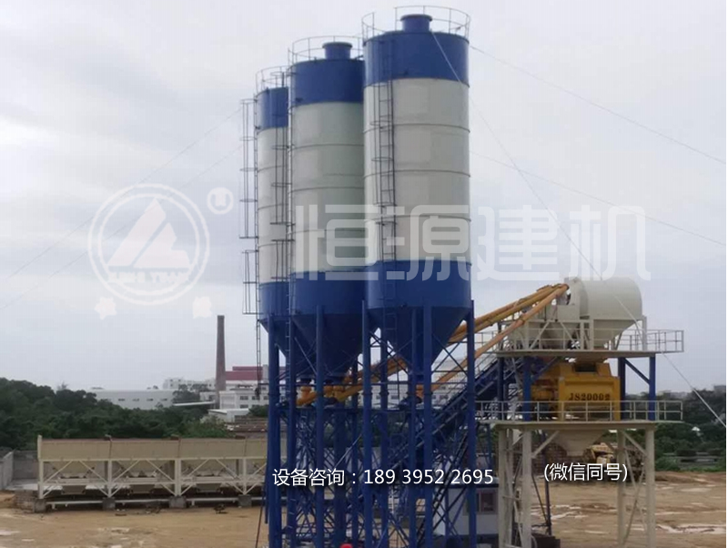 hzs180型混凝土攪拌站設(shè)備主要都有哪些優(yōu)點(diǎn)？