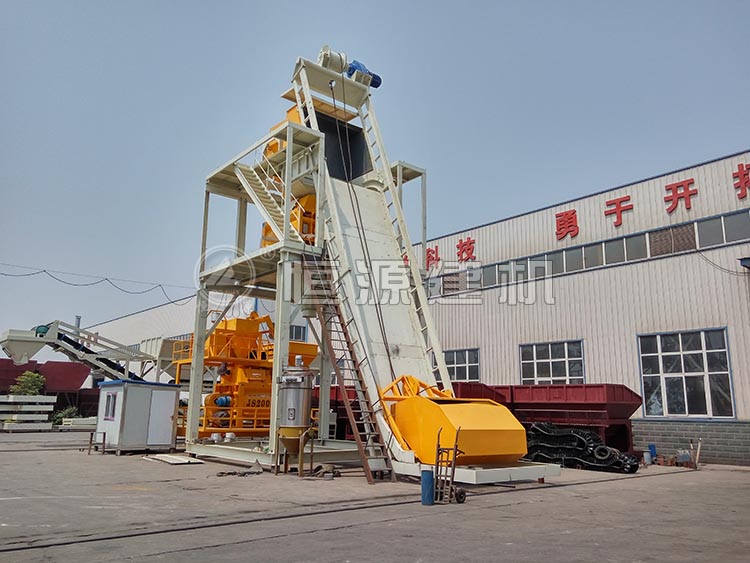 HZS180型提升斗攪拌站每小時(shí)多少方？180斗提式攪拌站哪里有？