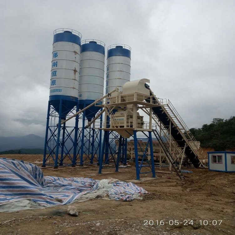 恒源建機(jī)簡易型攪拌站具有哪些優(yōu)勢？